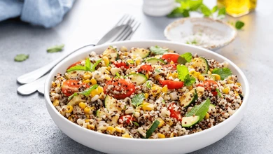 Photo of Healthy and Flavorful Quinoa Salad Recipe: A Nutritious Delight